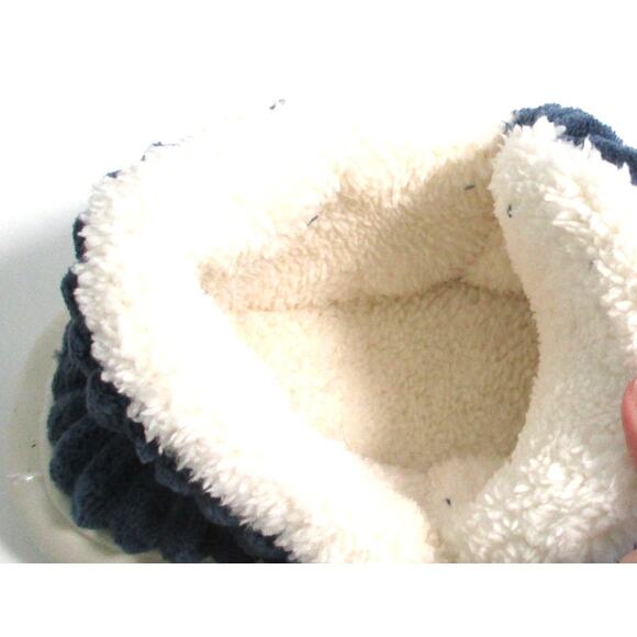 Boutique Women's Plus Warm Blue Slippers New Size 42 - 43 U.S. Size 11 - 12 - Picture 7 of 10